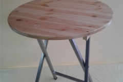 bistrostolek, dřevěný povrch, standby stolek, pronájem Štefek